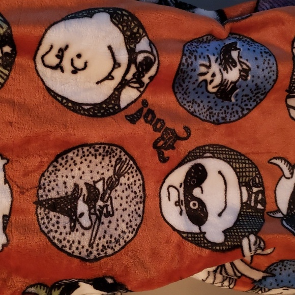 Peanuts Snoopy Halloween Pet Throw NWT - Picture 4 of 6